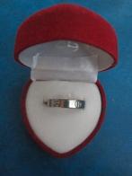 Ring - zilverkleurig - tempeliers kruis (NIEUW), IJzer of Staal, Nieuw, Ophalen of Verzenden, Kleiner dan 17