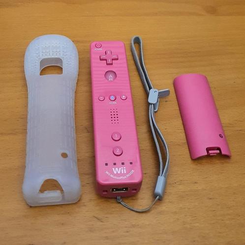 Originele ROZE Nintendo Wii Controller met Motionplus, Spelcomputers en Games, Games | Nintendo Wii, Gebruikt, Overige genres