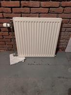 Radiator 60x60, Doe-het-zelf en Verbouw, Verwarming en Radiatoren, Ophalen, 30 tot 80 cm, Gebruikt, Radiator