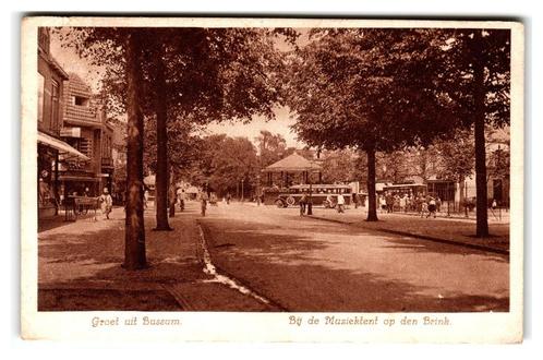 Bussum, Bij de Muziektent op den Brink. Nauta A2654, Verzamelen, Ansichtkaarten | Nederland, Gelopen, Noord-Holland, 1920 tot 1940