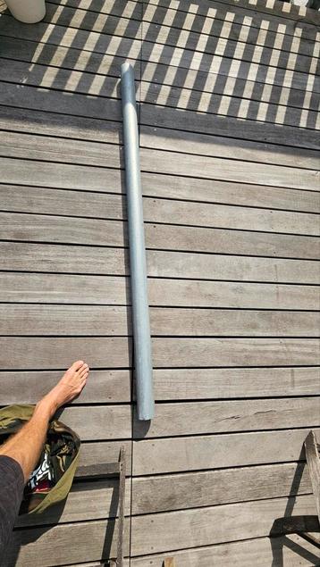 Stuk regenpijp 187cm beschikbaar voor biedingen