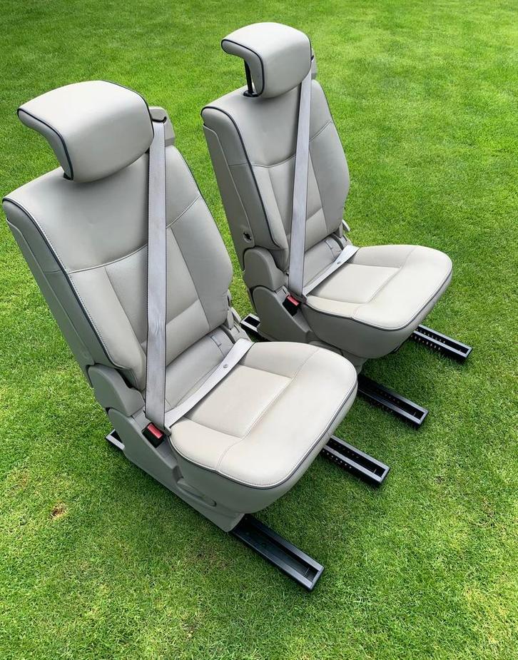 2 Exclusieve nieuwe Leren Stoelen inbouw Oldtimer,Bus,Camper, Auto-onderdelen, Interieur en Bekleding, Amerikaanse onderdelen