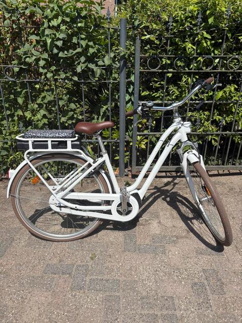 Elektrische fiets Elops, Fietsen en Brommers, Elektrische fietsen, Zo goed als nieuw, Overige merken, 50 km per accu of meer, Ophalen