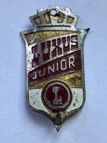 Oud Luxus Junior balhoofdplaatje. Balhoofd plaatje. beschikbaar voor biedingen