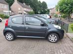 Peugeot 107 1.0 12V 5DR 2011 Grijs, Voorwielaandrijving, Stof, Zwart, 4 stoelen