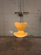 Fritz Hansen Vlinderstoel – Arne Jacobsen design, Huis en Inrichting, Stoelen, Ophalen, Overige kleuren, Eén, Hout