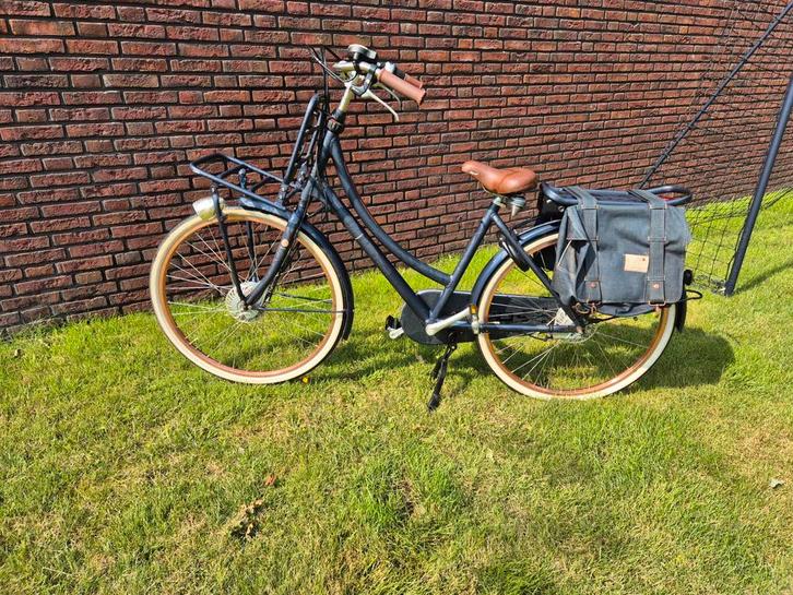 Mooie elektrische damesfiets, Fietsen en Brommers, Elektrische fietsen, Gebruikt, Ophalen of Verzenden