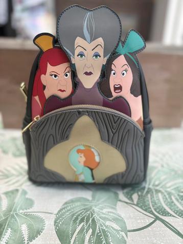 Loungefly Disney Villains Scene Evil Stepmother& Stepsisters beschikbaar voor biedingen