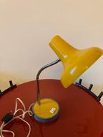Vintage Design Lamp - Geel, Huis en Inrichting, Lampen | Tafellampen, Ophalen of Verzenden, Gebruikt, Metaal, Minder dan 50 cm