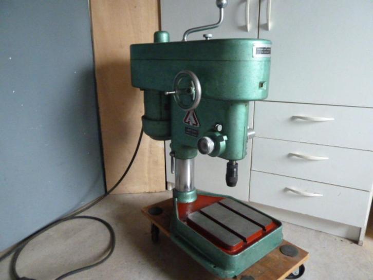 AI Hembrug tafelboormachine, Doe-het-zelf en Verbouw, Gereedschap | Boormachines, Kolomboormachine, Ophalen