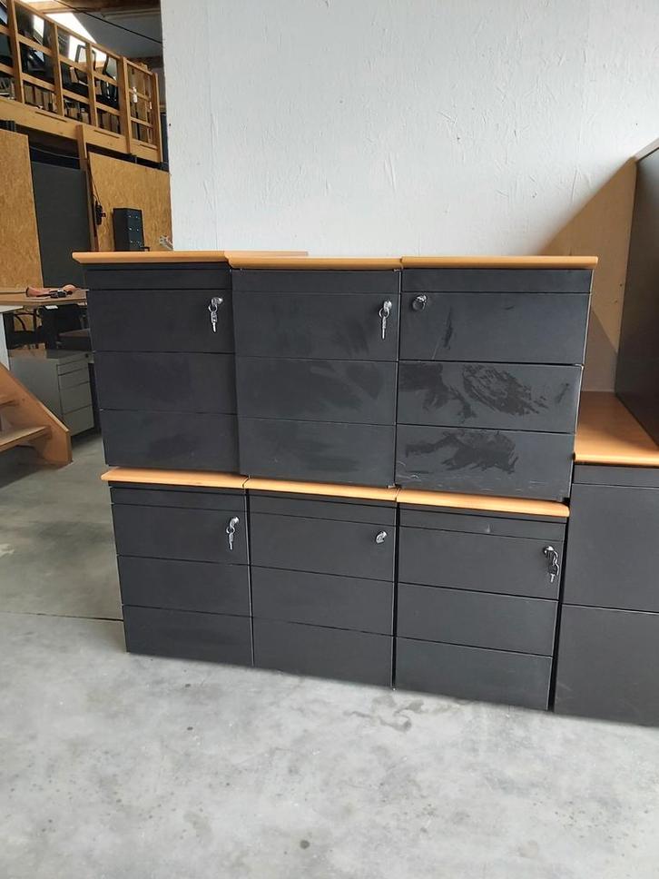 Ladeblokken verrijdbaar/ standblokken/ bureaukastjes, Huis en Inrichting, Bureaus, Zo goed als nieuw, Ophalen