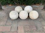 Oude natuurstenen ballen, kanonskogels, bollen., Ophalen of Verzenden
