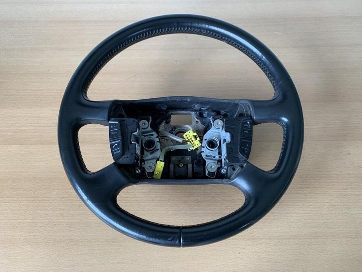 Leren stuurwiel + knopjes volkswagen T5 , passat 3B , Sharan, Auto-onderdelen, Besturing, Volkswagen, Gebruikt, Ophalen of Verzenden