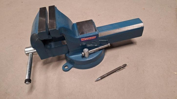 Westward 150mm bankschroef DRAAIBAAR met buizenklem., Auto diversen, Autogereedschap, Nieuw, Ophalen of Verzenden