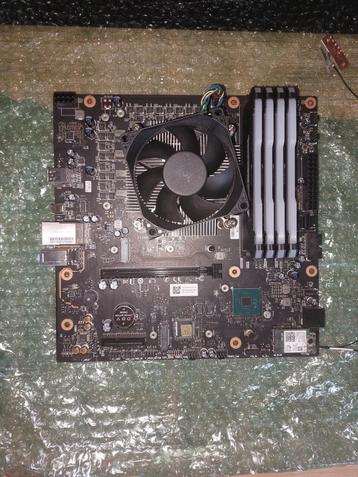 Moederbord Intel i7 11700F + 32GB DDR4 beschikbaar voor biedingen