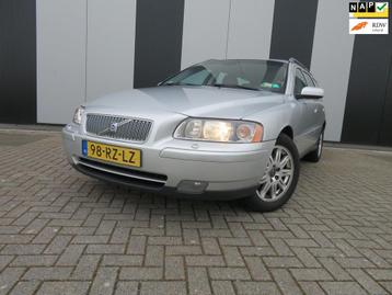 Volvo V70 2.4 Momentum beschikbaar voor biedingen