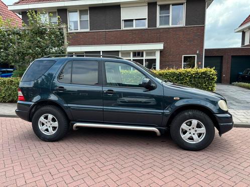 Mercedes-Benz ML320 1998 - Inruil mogelijk!, Auto's, Mercedes-Benz, Particulier, M-Klasse, 4x4, Airbags, Airconditioning, Centrale vergrendeling