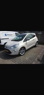 Ford Ka stoelverwarming, Auto's, Ford, Voorwielaandrijving, 1242 cc, 4 cilinders, 4 stoelen