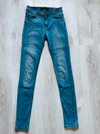 Saint Tropez skinny jeans maat XS 34, Blauw, Ophalen of Verzenden, Zo goed als nieuw, W27 (confectie 34) of kleiner