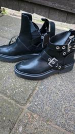 Zara boots, Ophalen of Verzenden, Zo goed als nieuw, Zwart