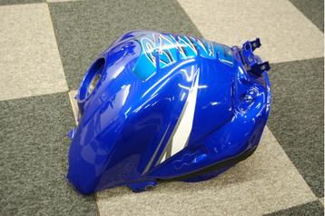 tank r1 2004 2006 rn12 benzinetank brandstoftank beschikbaar voor biedingen