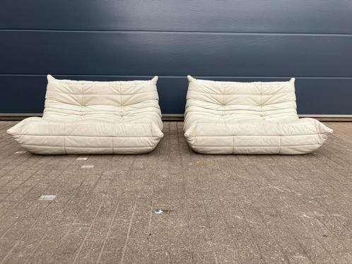 100% authentieke Ligne Roset Togo 2x 2zit in Beige leder, Huis en Inrichting, Banken | Sofa's en Chaises Longues, Ophalen of Verzenden