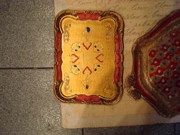 kleiner victoriaans dienblad beschikbaar voor biedingen