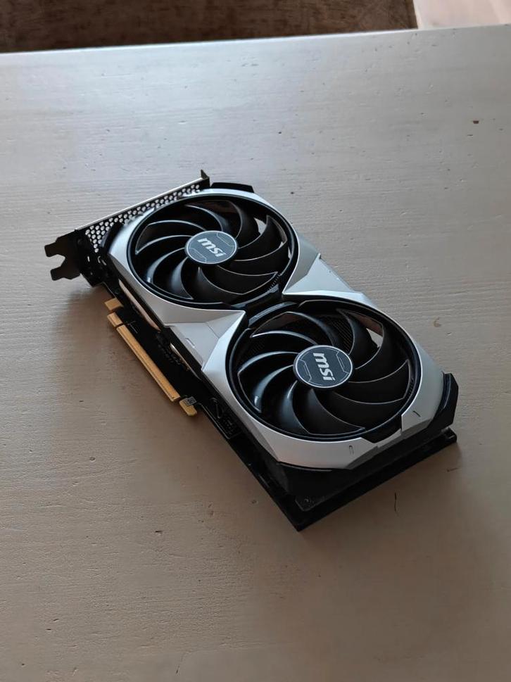 MSI GeForce RTX 4070 Ventus 2X, Computers en Software, Videokaarten, Zo goed als nieuw, Nvidia, PCI-Express 4.0, GDDR6, HDMI, DisplayPort