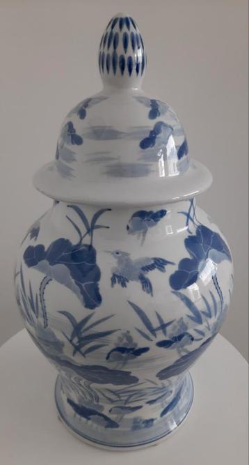 *** Chinese vaas met deksel - Blauwe motieven *** beschikbaar voor biedingen