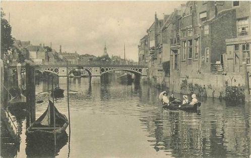 (300-454-019) Dordrecht Voorstraatshaven, Verzamelen, Ansichtkaarten | Nederland, Zuid-Holland, Verzenden
