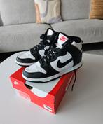 Nike Panda high dunk maat 38, Kleding | Heren, Schoenen, Ophalen of Verzenden, Zo goed als nieuw