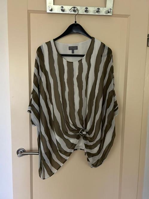 Bijzondere, oversized blouse Ulla Popken maat 42/44 tot 50, Kleding | Dames, Blouses en Tunieken, Zo goed als nieuw, Maat 46/48 (XL) of groter