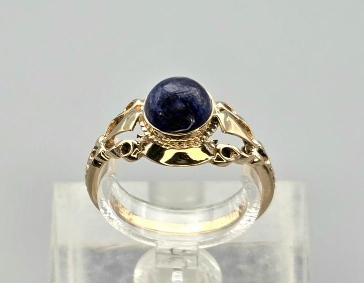 Gouden Vintage ring met Lapis Lazuli. 2025/586., Sieraden, Tassen en Uiterlijk, Ringen, Zo goed als nieuw, Dame, 17 tot 18, Blauw
