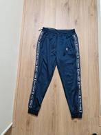 Daily Paper blauwe trainingsbroek, Kleding | Heren, Sportkleding, Ophalen of Verzenden, Zo goed als nieuw, Zwart, Algemeen