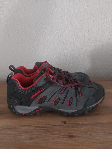 Merrell wandelschoenen maat 38 beschikbaar voor biedingen