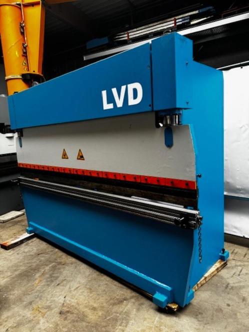 PLOOIBANK LVD 3000 X 50 TON (50), Zakelijke goederen, Machines en Bouw | Metaalbewerking, Ophalen