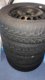 Te koop: 4 banden met stalen velgen – 185/65 R15, Ophalen of Verzenden, Nieuw