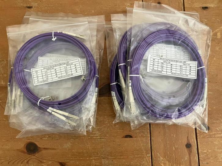 Partij 11x Glasvezel patchkabels Multi Mode SR 3M-5M Paars, Computers en Software, Netwerk switches, Nieuw, Verzenden