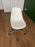 Bureaustoel Vitra Eames Plastic Chair PSCC, Huis en Inrichting, Bureaustoelen, Ophalen, Zo goed als nieuw, Wit, Bureaustoel