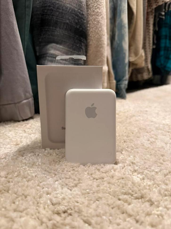 Apple Magsafe Batterij / Powerbank, Telecommunicatie, Powerbanks, Zo goed als nieuw, Ophalen of Verzenden