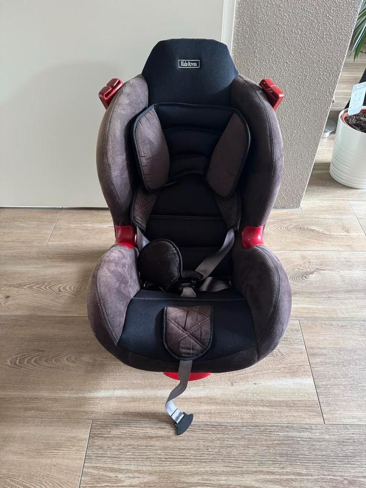 Kids River Autostoel 9-25 kg, Kinderen en Baby's, Autostoeltjes, Zo goed als nieuw, Overige merken, 15 t/m 25 kg, Autogordel, Verstelbare rugleuning