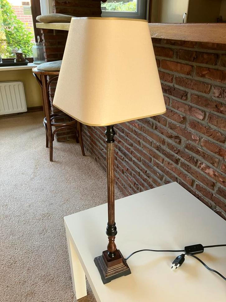 Mooie lamp met kap, Huis en Inrichting, Lampen | Vloerlampen, Gebruikt, Minder dan 100 cm, Stof, Ophalen