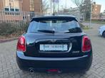 Mini Mini 1.5 Cooper, Voorwielaandrijving, Gebruikt, Start-stop-systeem, 4 stoelen