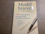 Modelbrieven voor elke gelegenheid, Ophalen of Verzenden, Zo goed als nieuw