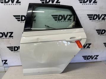 Portier 4Deurs links-achter van een Volkswagen Polo (LC9A) beschikbaar voor biedingen