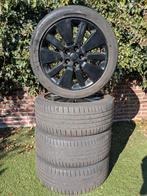 Kia Velgen met Nexen Banden 235/45R18 - 5x114.3, 18 inch, Gebruikt, Banden en Velgen, Ophalen of Verzenden