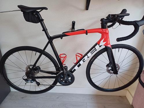 Racefiets Trek emonda sl6 rood,zwart maat 58, Fietsen en Brommers, Fietsen | Heren | Sportfietsen en Toerfietsen, Zo goed als nieuw