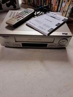 Sharp VHS speler incl ongeveer 60 VHS banden originele films, Audio, Tv en Foto, Videospelers, Ophalen, Gebruikt, VHS-speler of -recorder