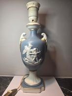 Vintage Wedgwood Lamp met Breukje, Ophalen of Verzenden