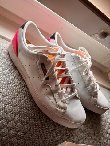 adidas Originals SLEEK W maat 40 2/3 beschikbaar voor biedingen